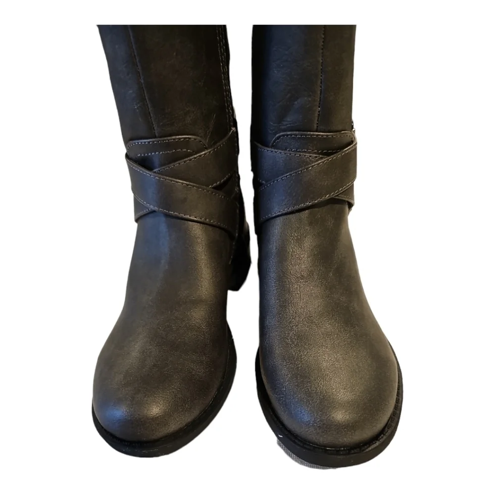 Gbg by Guess Hayden Gray quilted riding tall boots sz 5 NEW